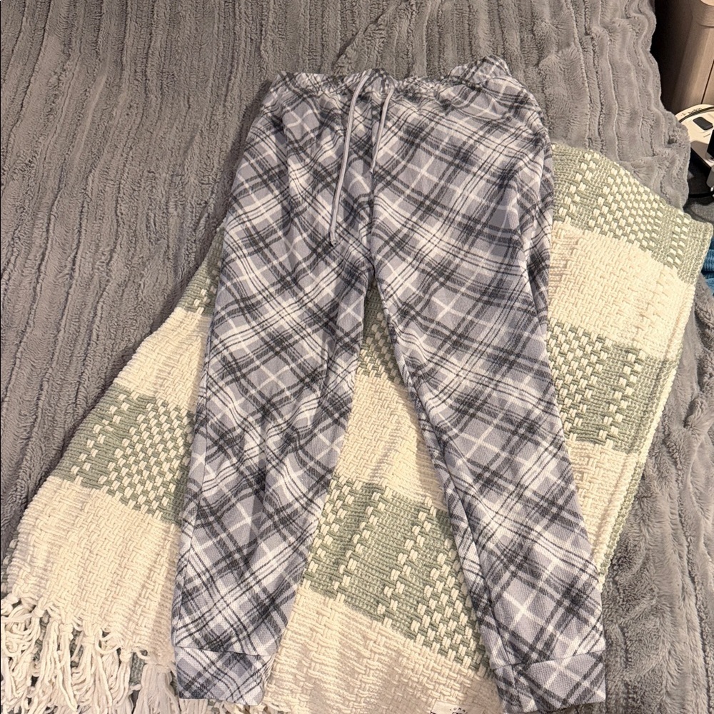 Women’s Victoria Secret pajama pants